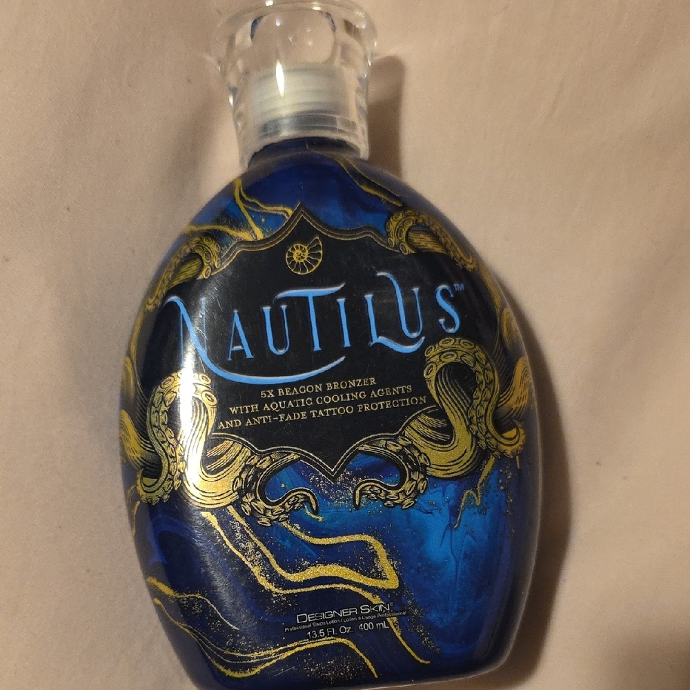 Nautilus Blue and Gold Suncare Bronzer